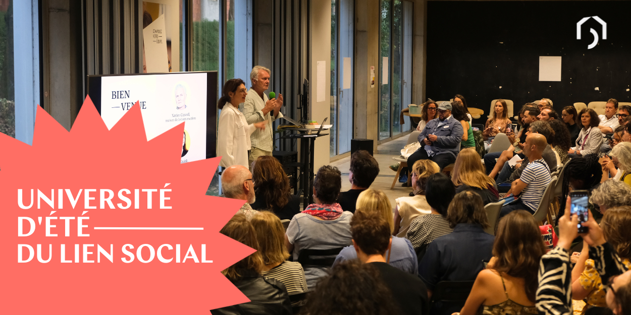Photo de l'université d'été du lien social ayant eu lieu en aoüt 2025 à la maison de la conversation